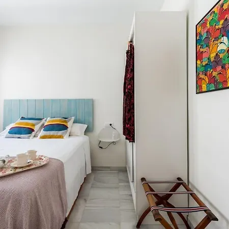 Rg, San Vicente 22 Apartment
